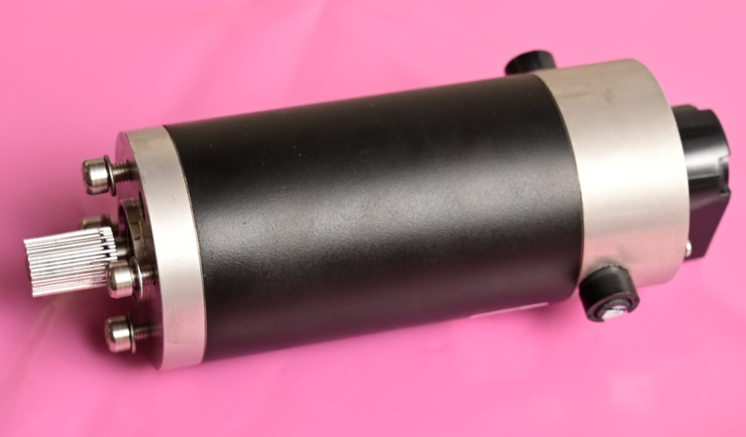 BAUTZ DC Servo Motor Type E542MC-008D-9 0.28Nm 140W HEDM-5600 B13 Encoder