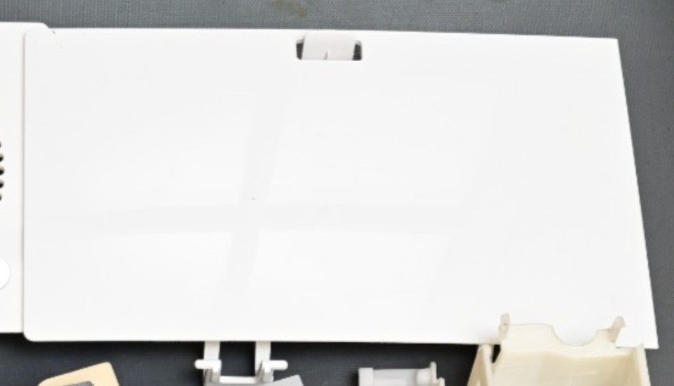 Bosch 300 Series Condensing Dryer Trim Piece