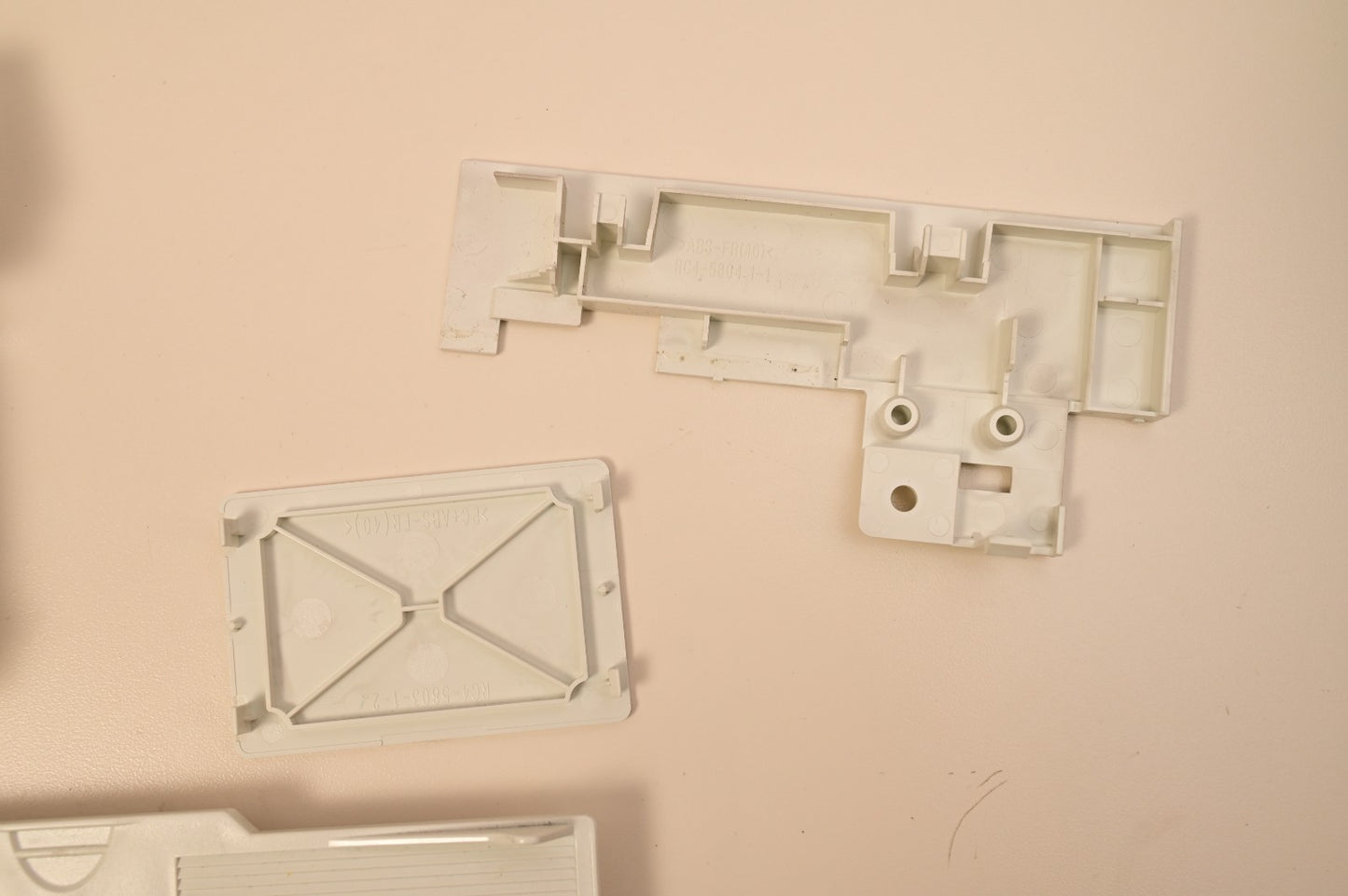 HP LaserJet Enterprise M604 Cover/Tray Assemblies RC4-5835 RC2-2337