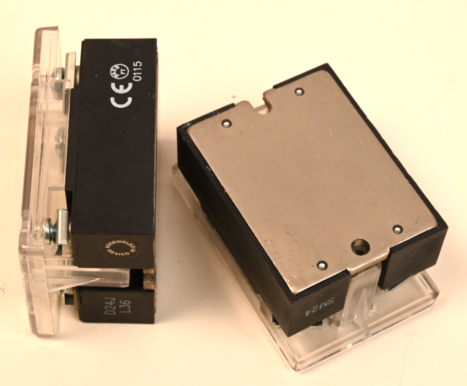 QTY 2 ABB Solid State Relay w/ Clear Cover R111/25 3-32V DC 230VAC 25A