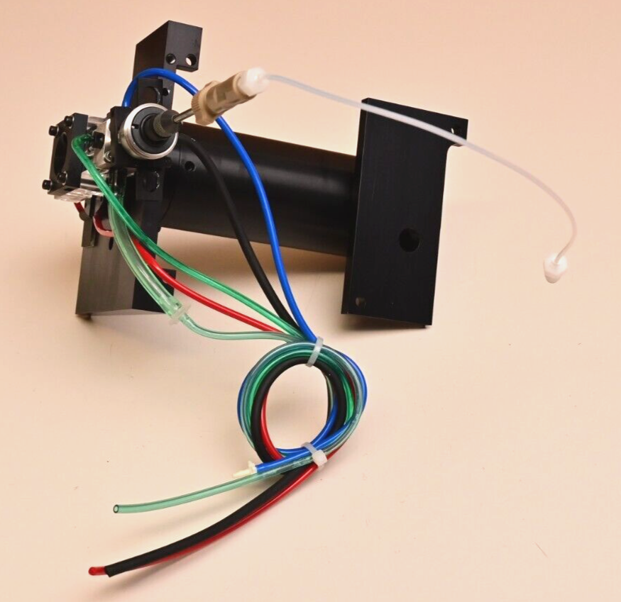 Becton Dickinson BD LSR II Flow Cytometer Flow Cell Assembly Newport 333304