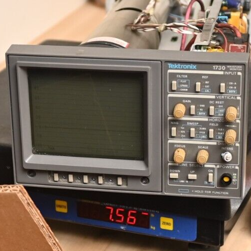 Tektronix 1730 Waveform Monitor
