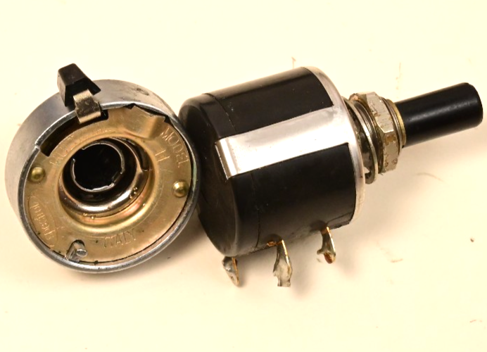 Spectrol Precision Potentiometer Model 536 10kΩ +-5% Lin 0.25% 10-turn w/ Dial