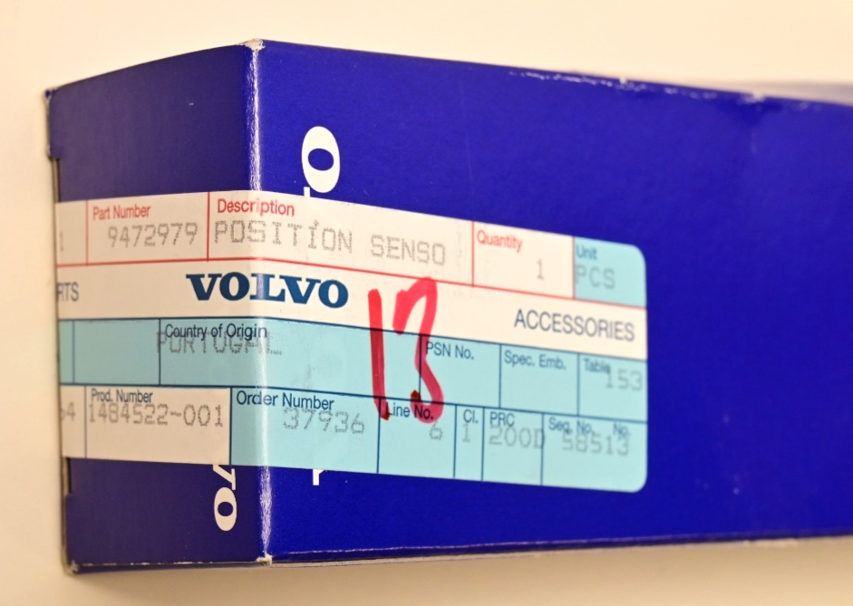 Volvo 9472979 Clutch Position Sensor C70 NOS Genuine