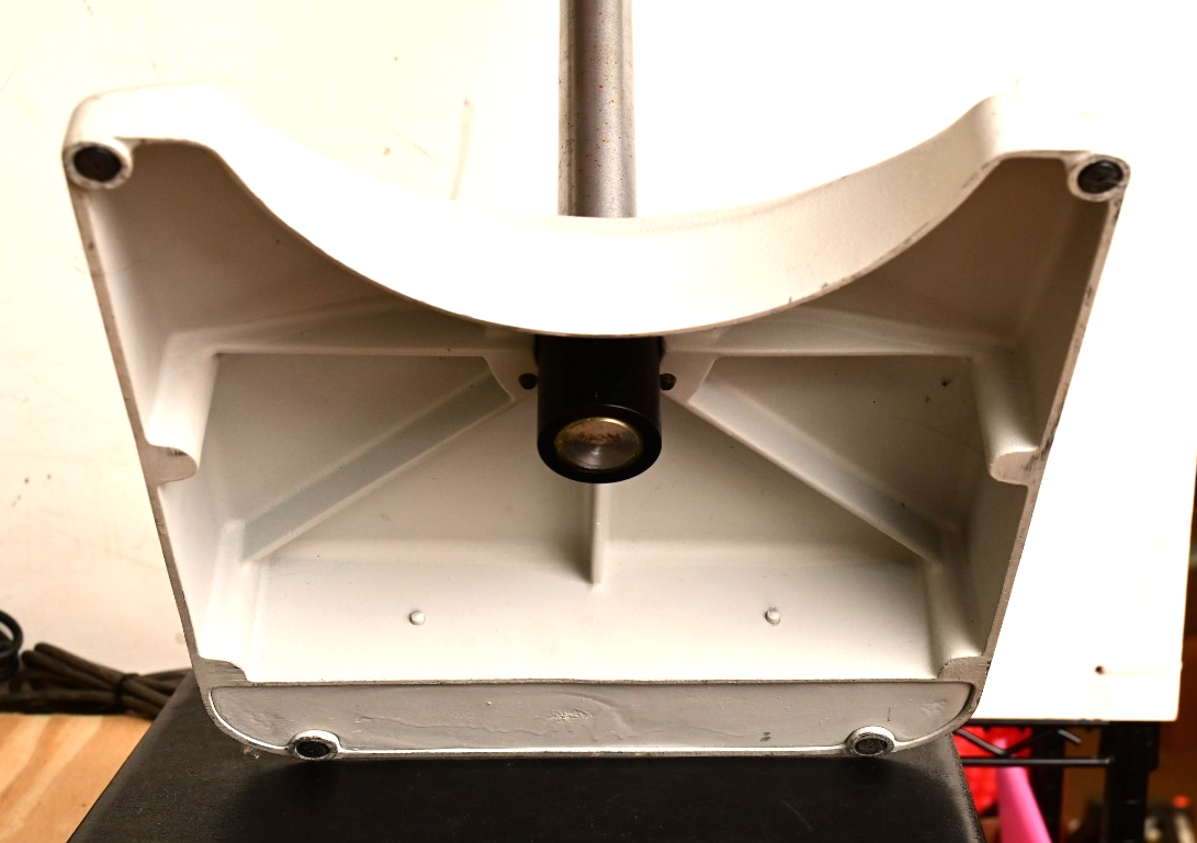 Wild Heerbrugg Stereo Microscope Stand Weighted Base 21" x 30mm Shaft