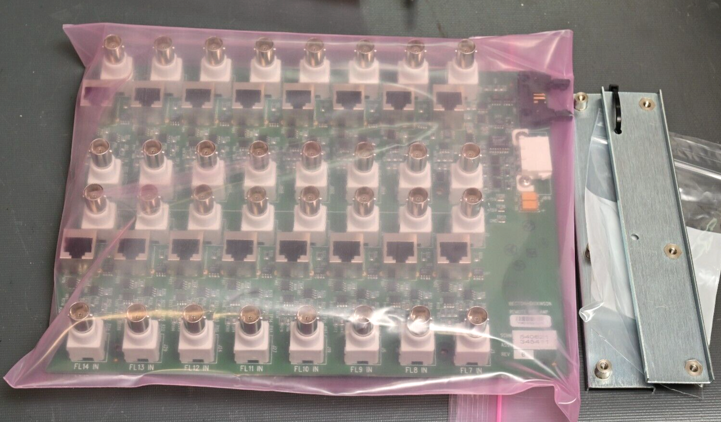BD Becton-Dickinson LSR II Flow Cytometer Remote Pre-Amp Board PCB 540621/345411