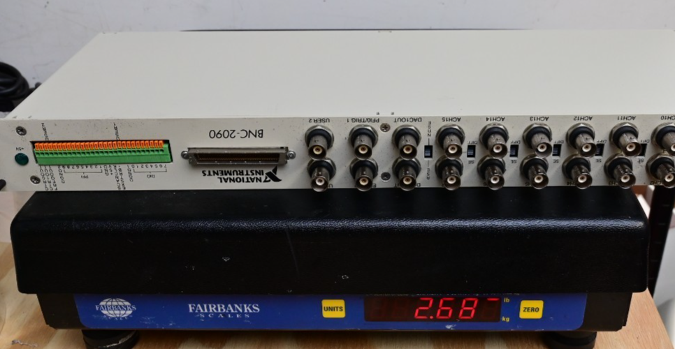 National Instruments BNC-2090 Breakout Box 18346BA-01 68-Pin D-Sub