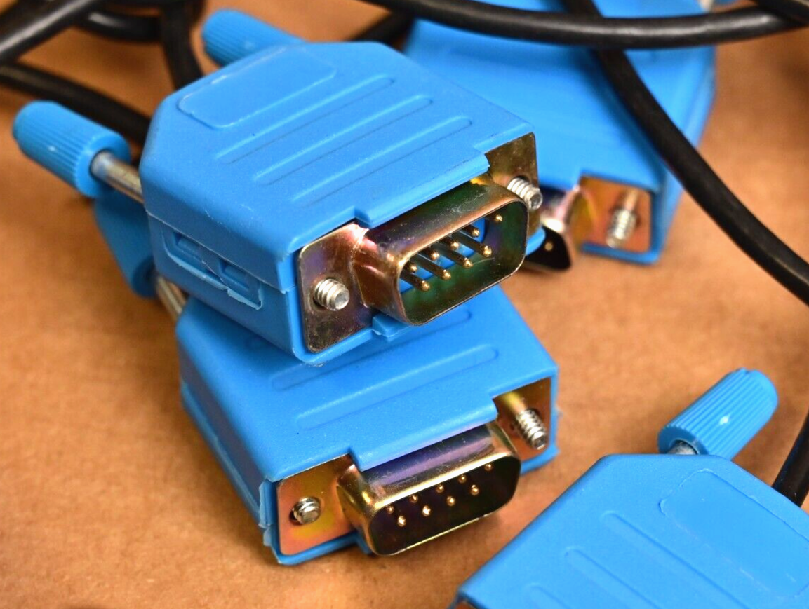 Lot of 15 DB9 Male Connectors w/ Short Pigtail Blue Plastic Thumb Screw
