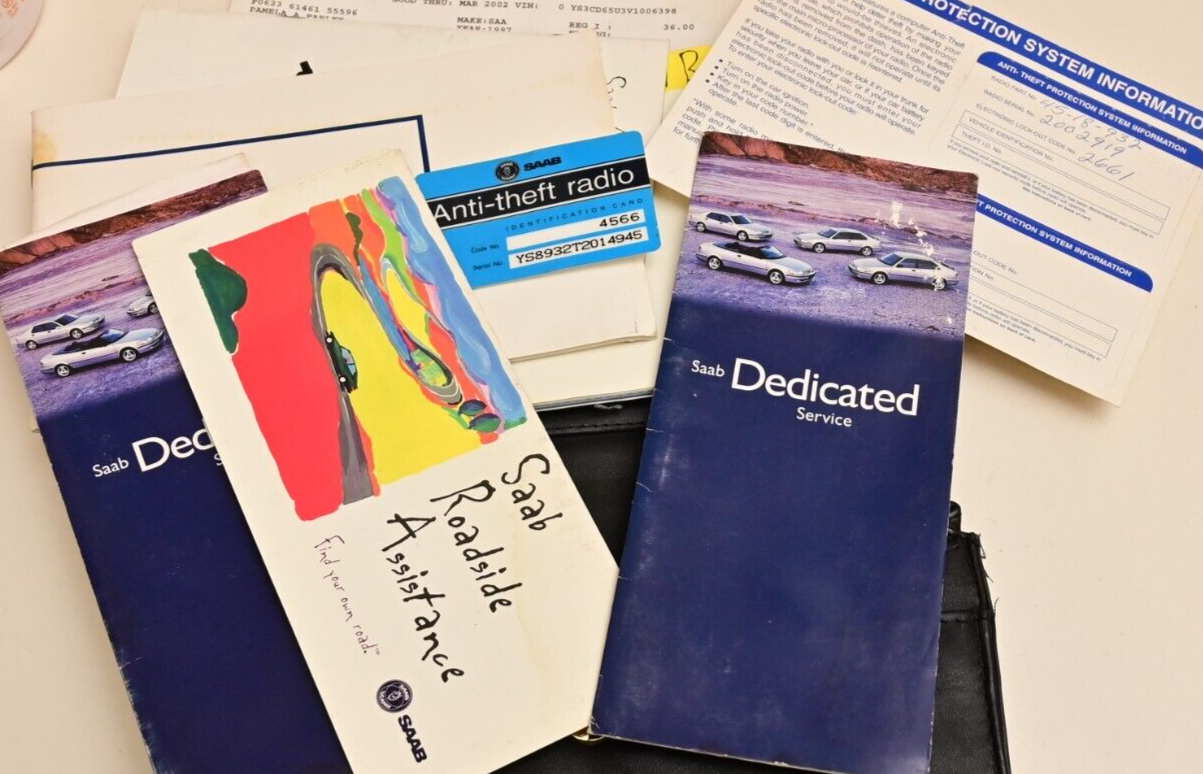 1997 SAAB 9000 Find Your Own Road Leather Manual Case w/ Paperwork Princeton, NJ