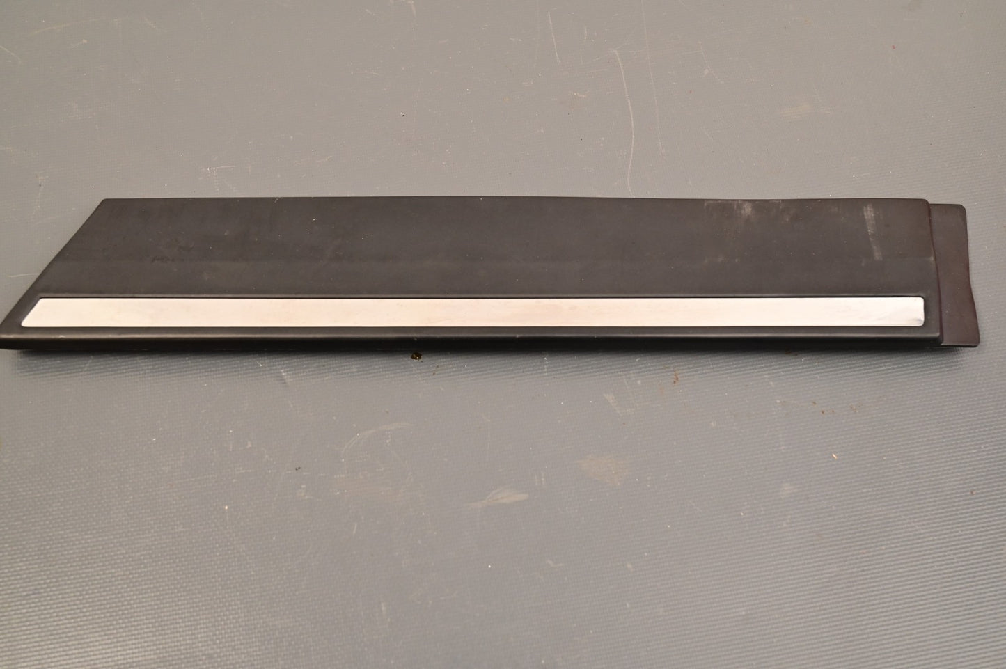 Saab 9000 1986-1990 Fender Trim NOS