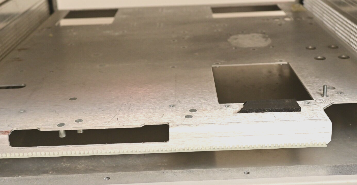 Agilent 4U x 22" Empty Rack Mount Chassis Aluminum Project Enclosure w/ Handles