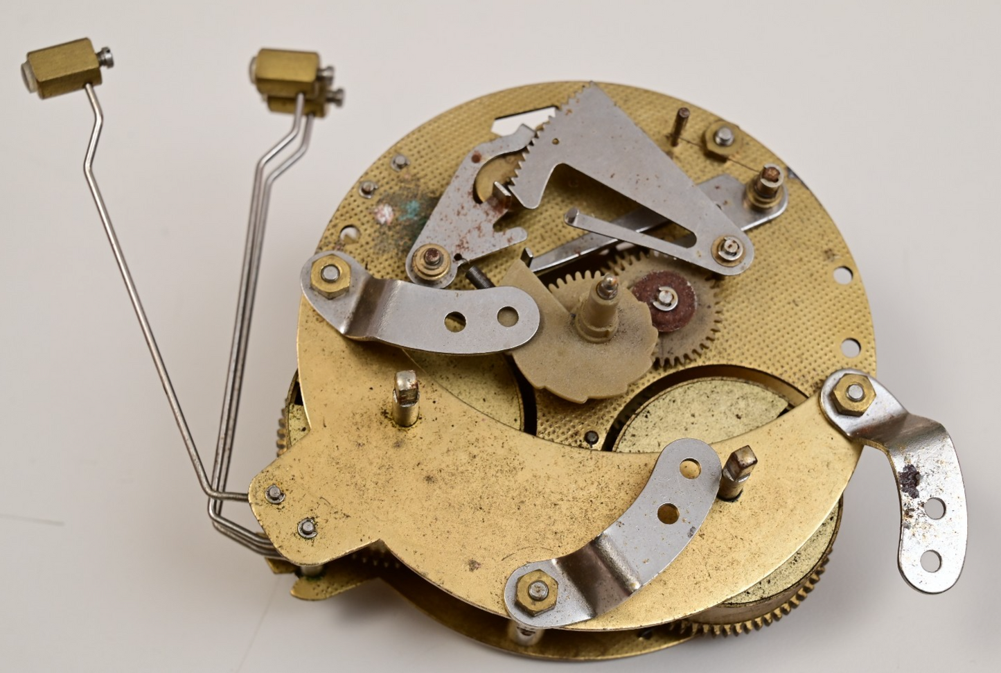 Hermle 131-030 Round Clock Movement w/ Chime 79 32.5cm Germany Untested