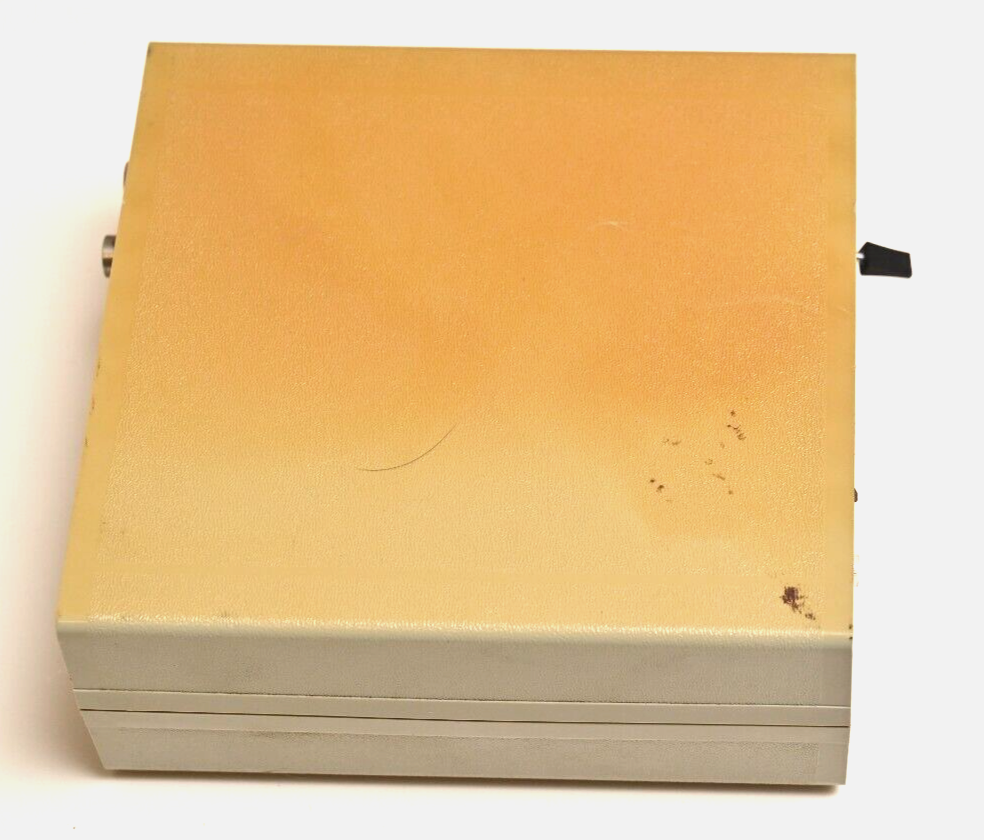 Oriel 71445 Safety Shutter Power Supply