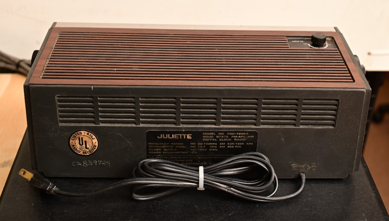 Vintage JULIETTE Clock Radio Flip Clock As-Is FDC-1086A Printed Wood