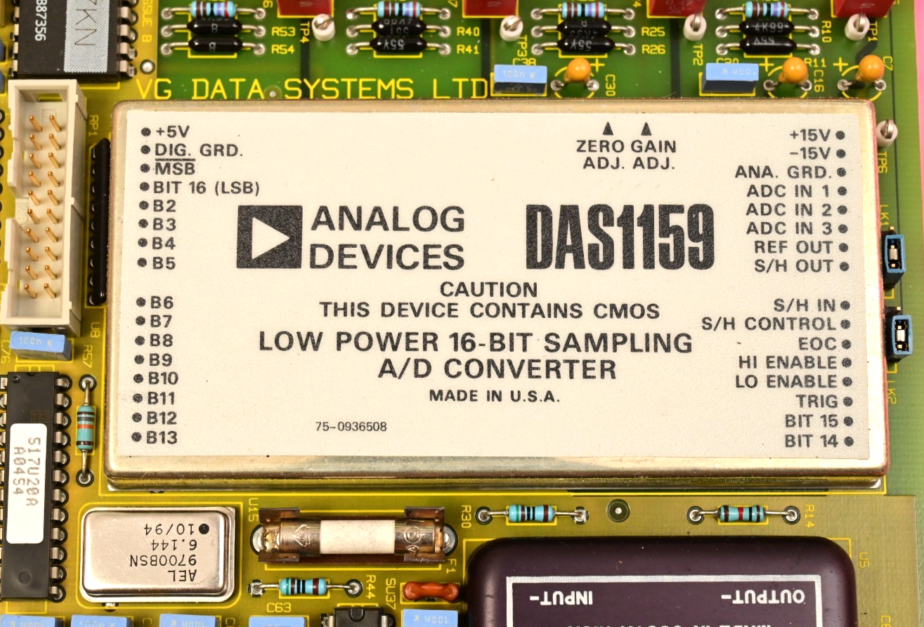 VG Data Systems Analog PC Board Vintage ICs DAS1159 16-Bit ADC 15V DC-DC AD9733
