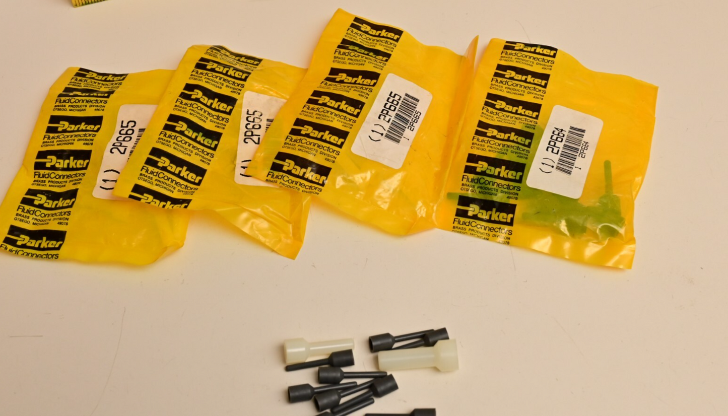 Lot of 43 Parker Fluid Connectors Plastic Plugs Vacuum Plug NOS 2P664 Various
