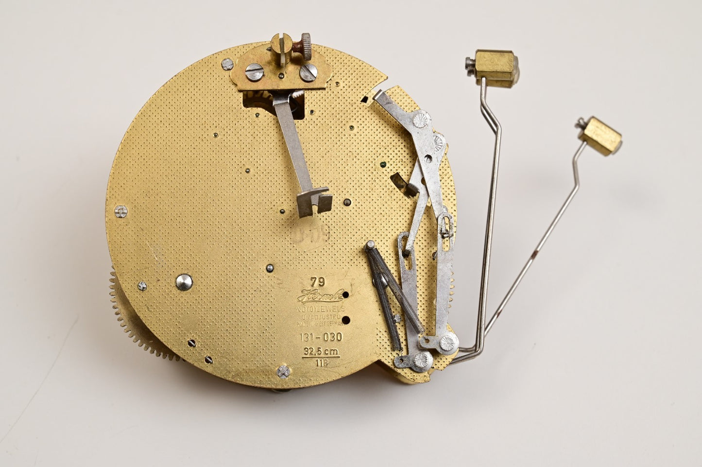 Hermle 131-030 Round Clock Movement w/ Chime 79 32.5cm Germany Untested