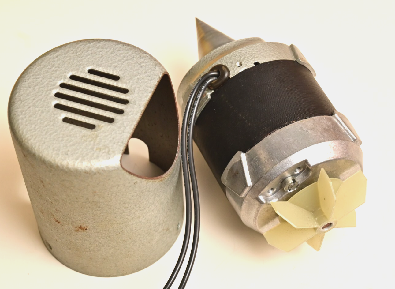 Heidolph 110V AC Motor w/ Variable Gearbox Assembly 1970s Germany