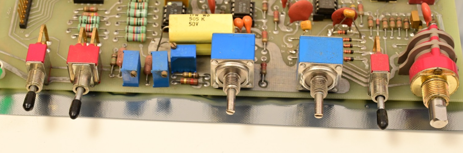 MK Instruments 252A Exhaust Valve Controller PC Board Vintage ICs ALCO Switches
