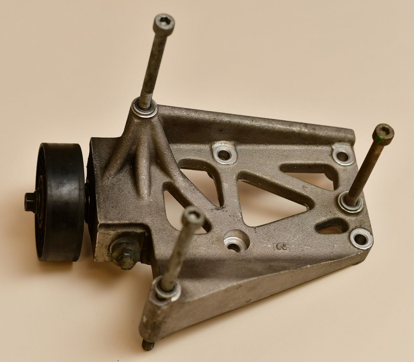 Ferrari 360 Challenge Stradale AC Compressor Mount Bracket Pulley 179584 172527