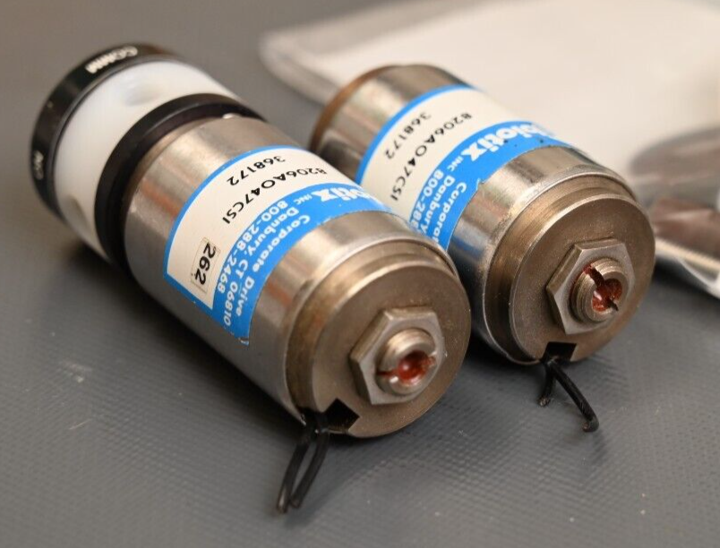 Lot of 2 Biotix LC/HPLC Valves 8206AO47CSI 368172