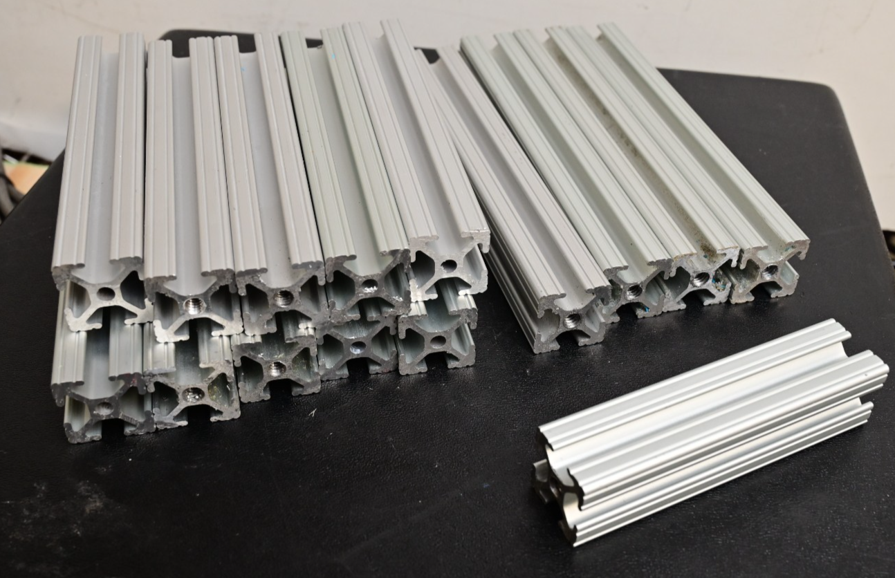 QTY 15 T-Slot 80/20 Style Aluminum Extrusion 1"x1" Short Lengths 4" to 7" 3.6lb