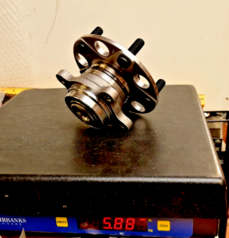 Honda Accord (?) Rear Axle Hub