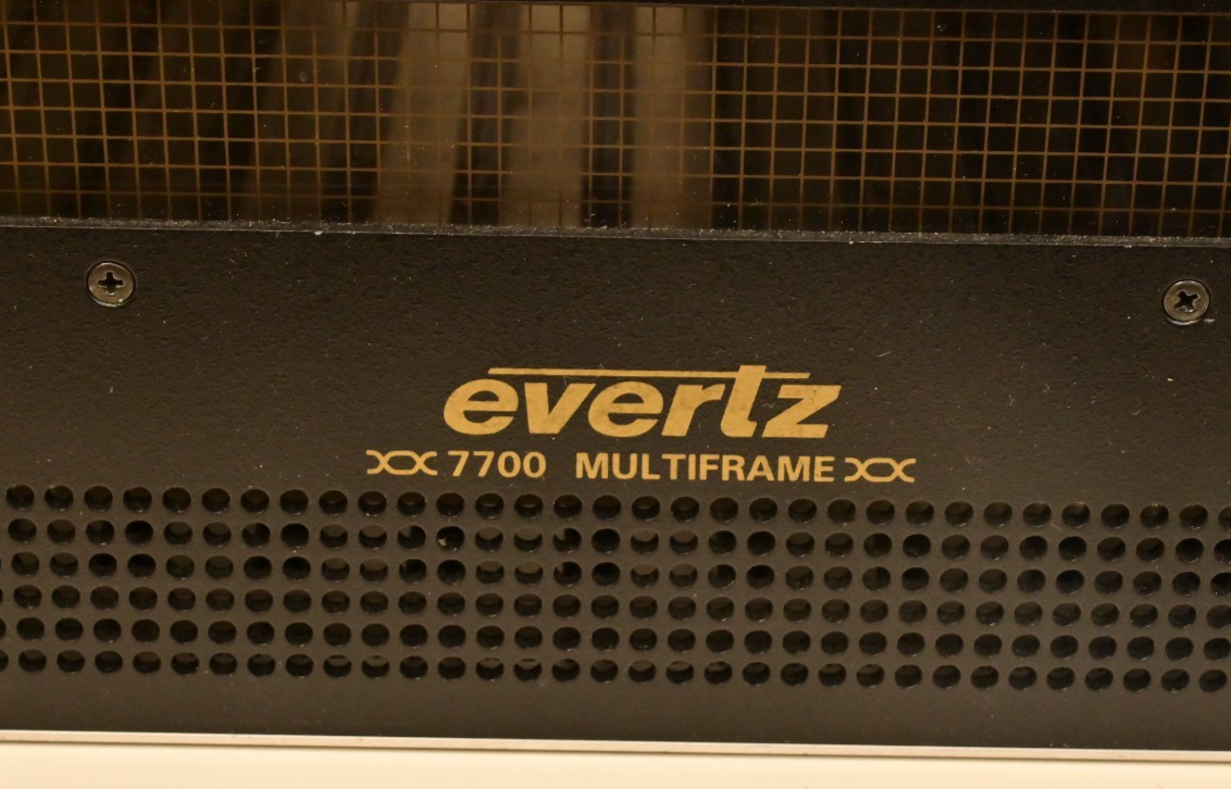Evertz 7700 Multiframe Chassis Empty w/ Backplane Rack Mount 7700FR-C