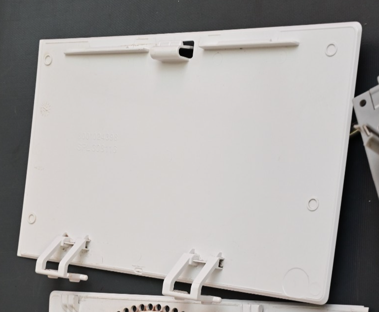 Bosch 300 Series Condensing Dryer Trim Piece