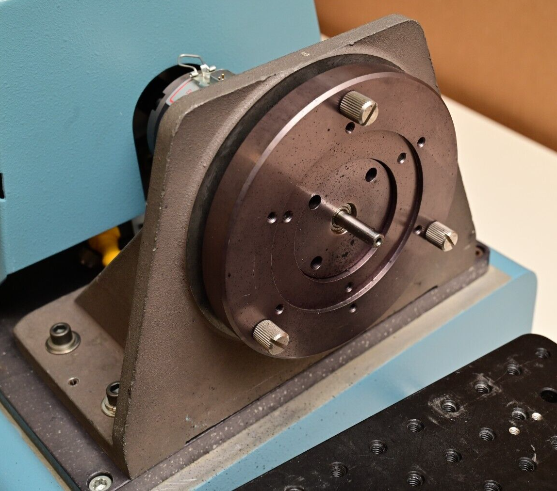 Vibrac Model 2610-1 Torque Measuring Spindle 7125-V 10 oz-in 2-Axis Stage