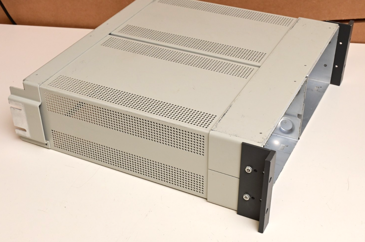 Tektronix Dual Rack Mount Aluminum Chassis 1710 1720 1730 Tek Broadcast Test