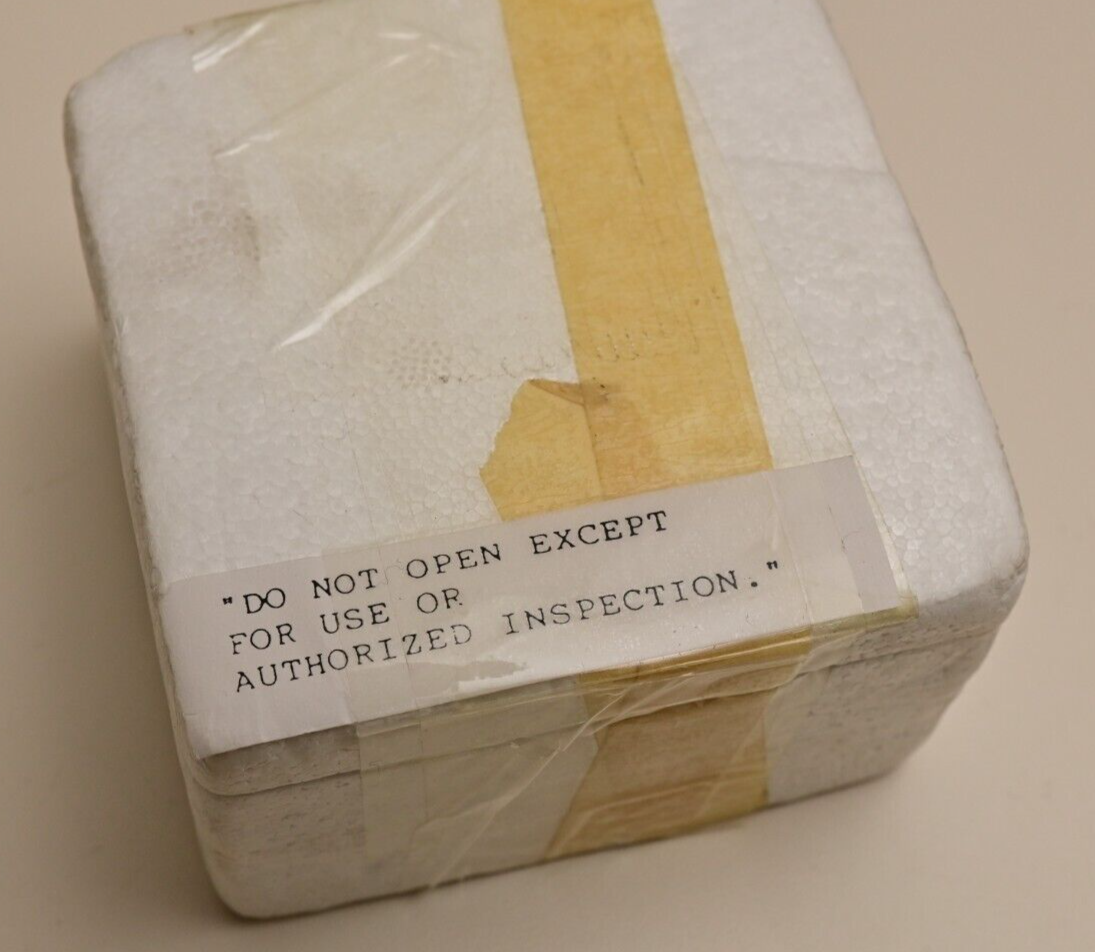 S52K10B Thyristor SCR Silicon Rectifier P/N 133088-1 Military Surplus 1kV/1.49kA