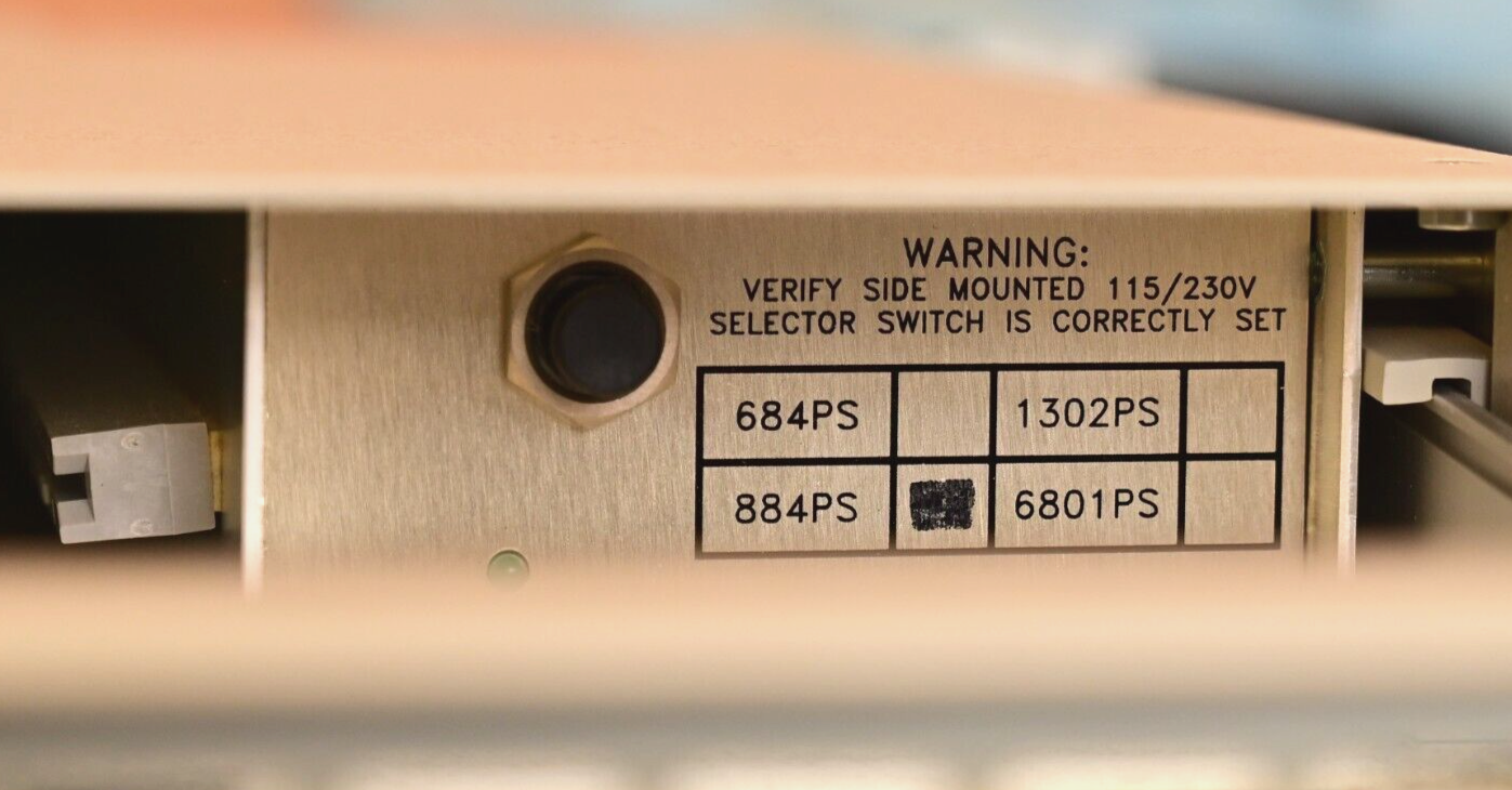 LEITCH FR-883 Audio Distribution Amplifier 884PS w/ 2X AMD-880 LO Z Cards