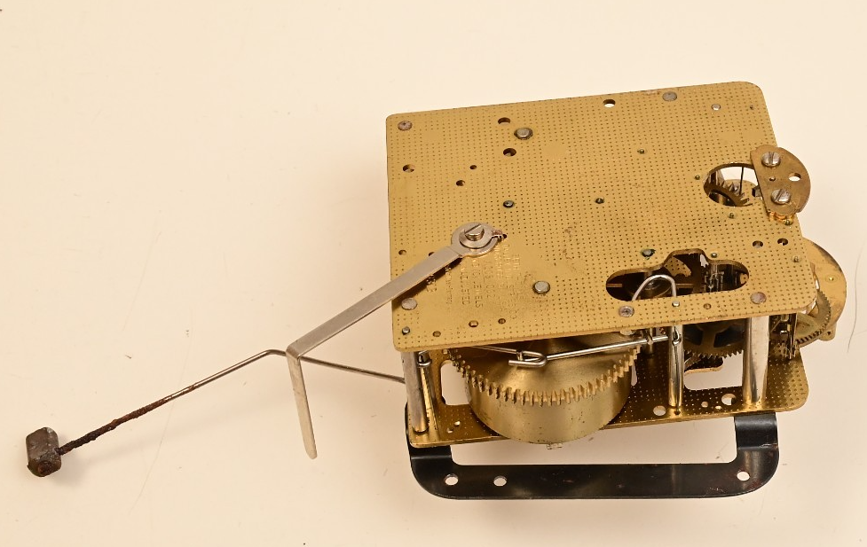 Seth Thomas A208-002 Clock Movement 8-Day Dual Train Strike Made in West Germany