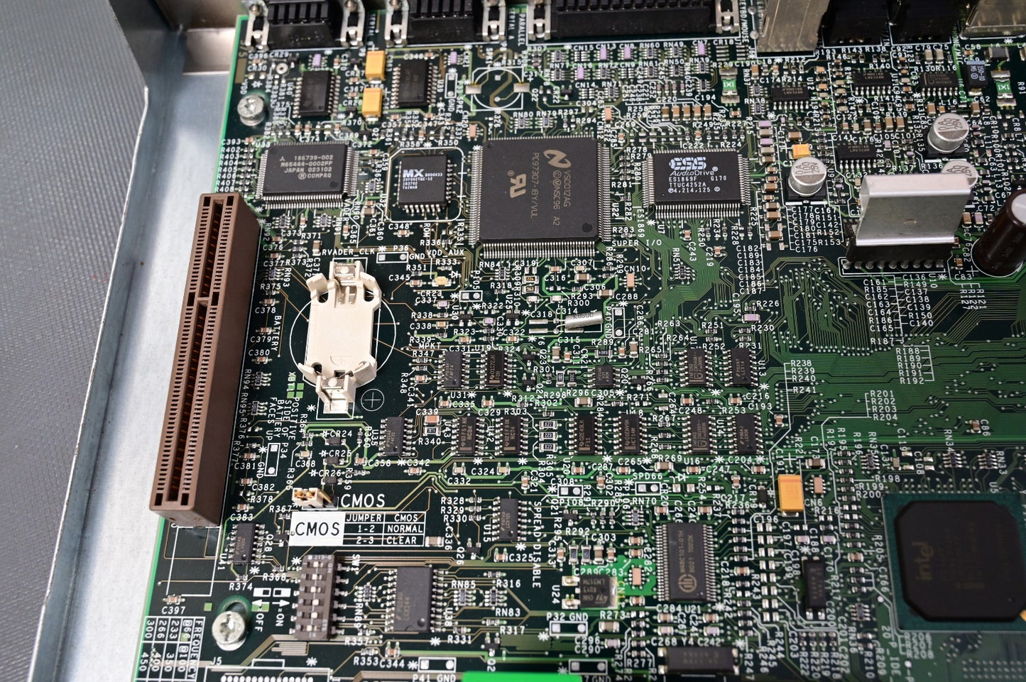 Vintage Compaq Deskpro P3/600 Motherboard w/ RAM ~1999/2000 Tested 010561-101