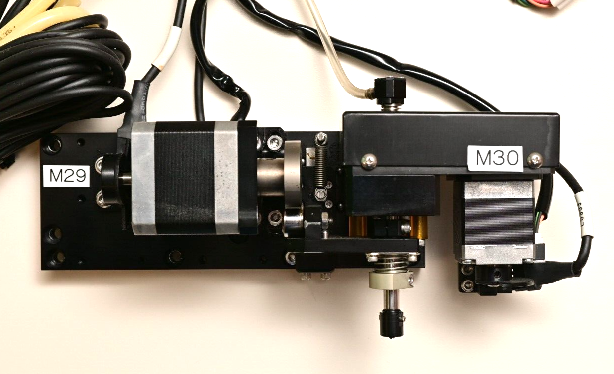 Vacuum Semiconductor Die Pick Up & Rotate Assembly Vexta Steppers THK Omron