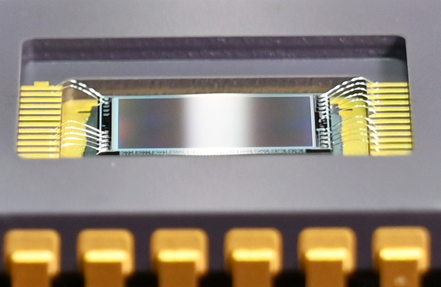 24-Pin Vintage Scientific CCD Chip w/ Exposed Wafer Gold/Ceramic Case Kodak?