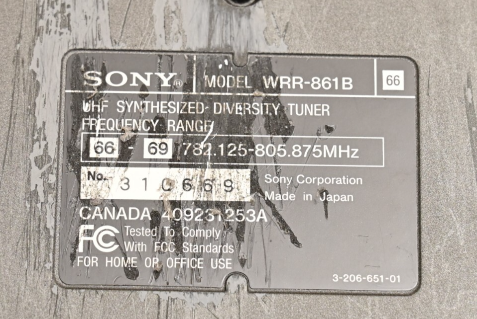 Sony Wireless Microphone UHF Transmitter & Receiver Tuner Lot WRT-822 WRR-861