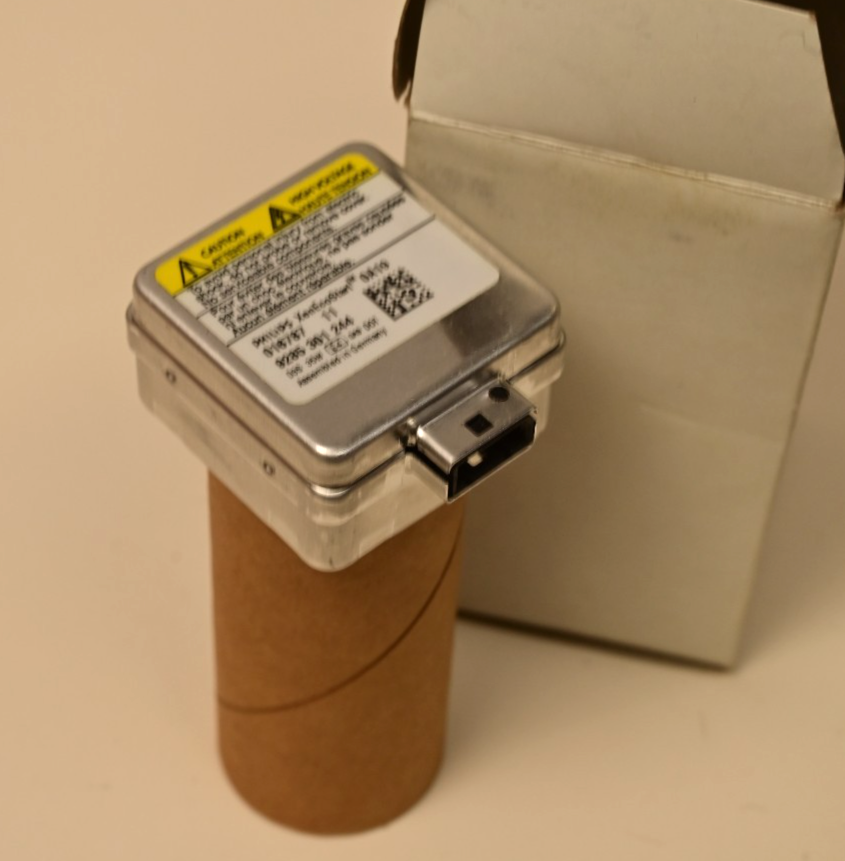 CEC Philips XenEcoStart 0A19 D3S 35W HID Xenon Bulb NOS Volvo