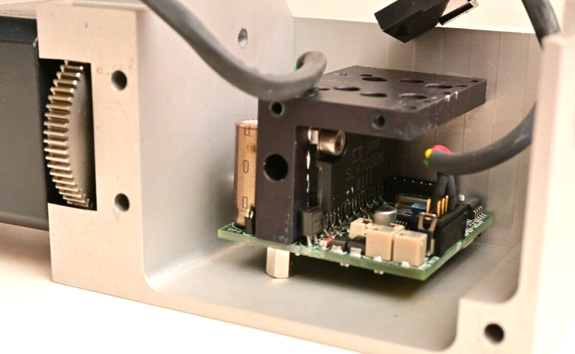 Oriental Motor Vexta 2-Phase Stepper 18:1 Gear PK243A1-SG18 0.1° SLA7026M Driver