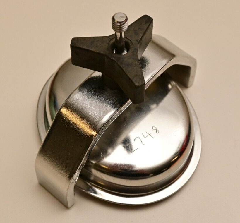 Stainless Pressure Vessel Lid Alloy Products or Apache(?)  for ~3"x~3.5" Opening