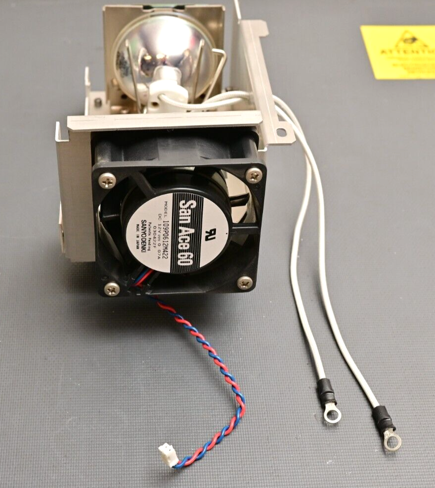 Keyence VHX-100K Halogen Illuminator Housing with Fan & Bulb Ushio EKE 150W