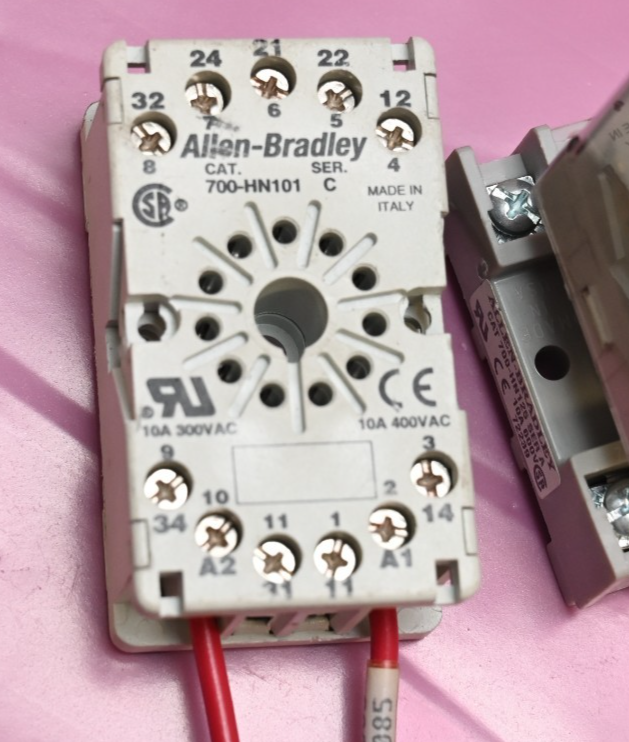 Allen Bradley 700-HAX2Z24-3-4 SER-D Relay with Base Gold Contact 700-HN101 Base