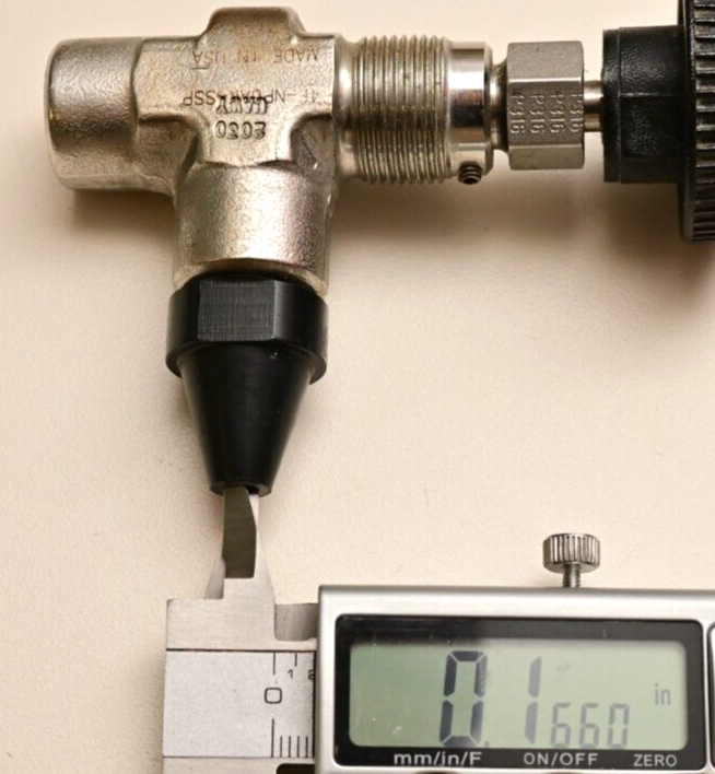 Parker NP6-Series Needle Valve with Dispensing Nozzle 316 Stainless 41-NP6AK-SSP