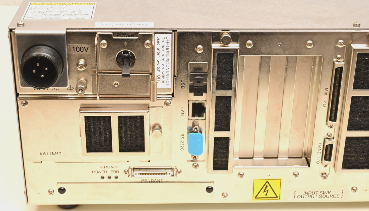 Denso RC7M-VPG5/6CAA-BP Robot Controller 110VAC 1kVA 410200-0650 Excellent