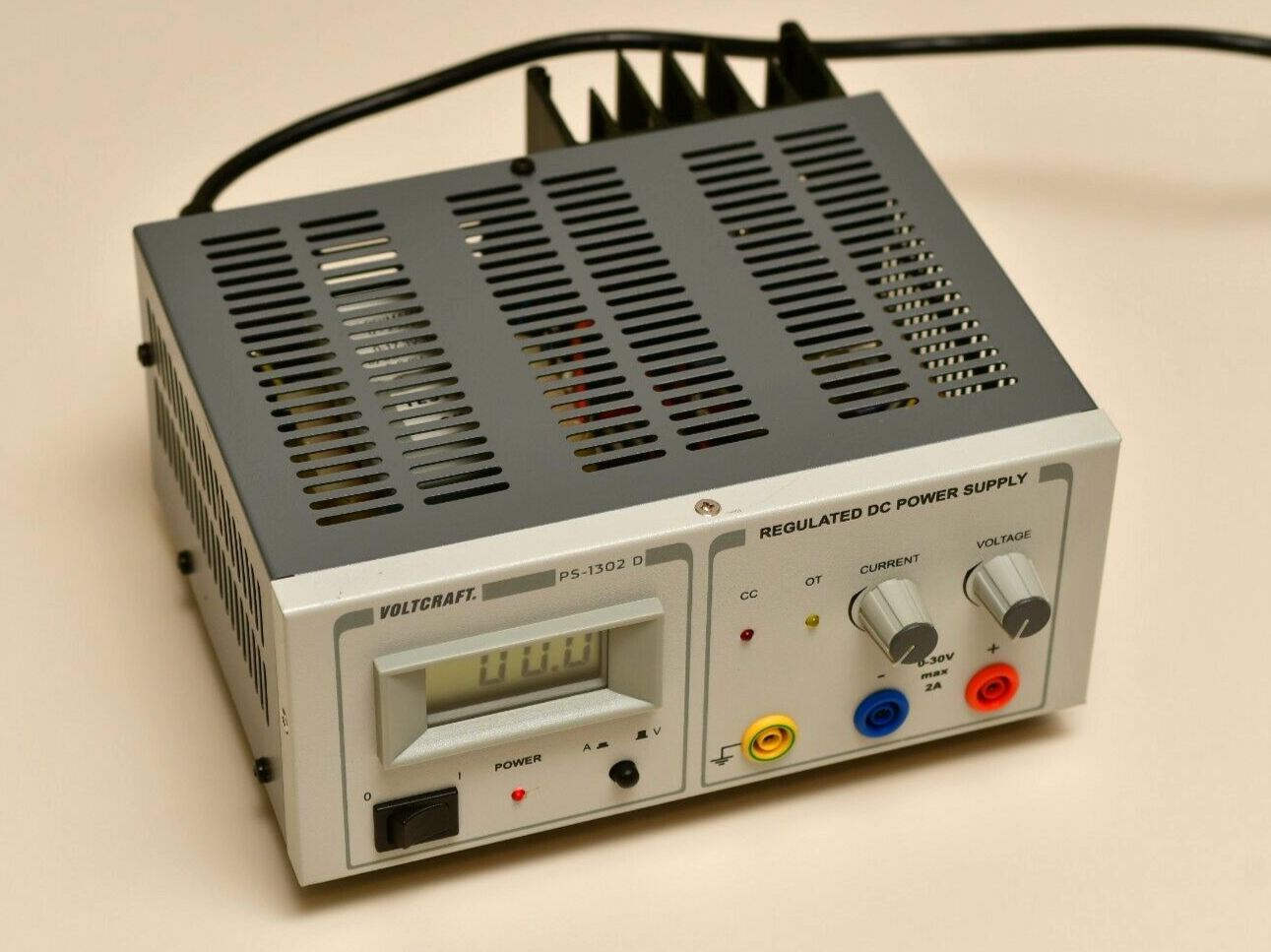 Voltcraft PS-1302D Bench Adjustable Regulated DC Power Supply 0-30V@2A 60W 220V