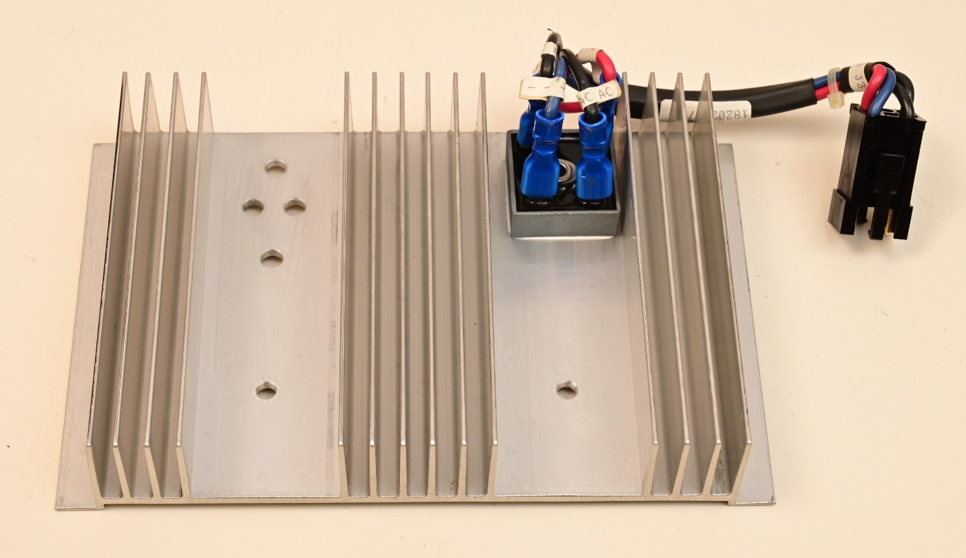 Aluminum Heatsink 7" x 4.5" x 1" w/ Bridge Rectifier & Burndy Gold Connector