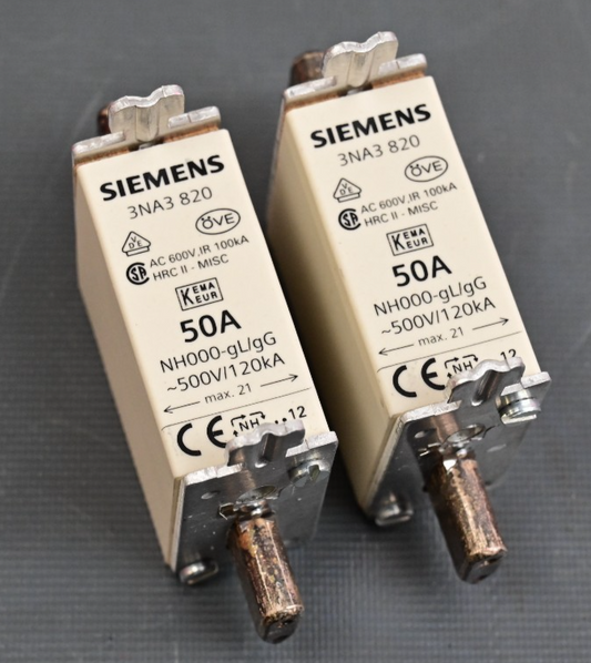 Lot of 2 Siemens 3NA3 820 Blade Fuses 50A ~500V/120kA Silver Plated Contacts