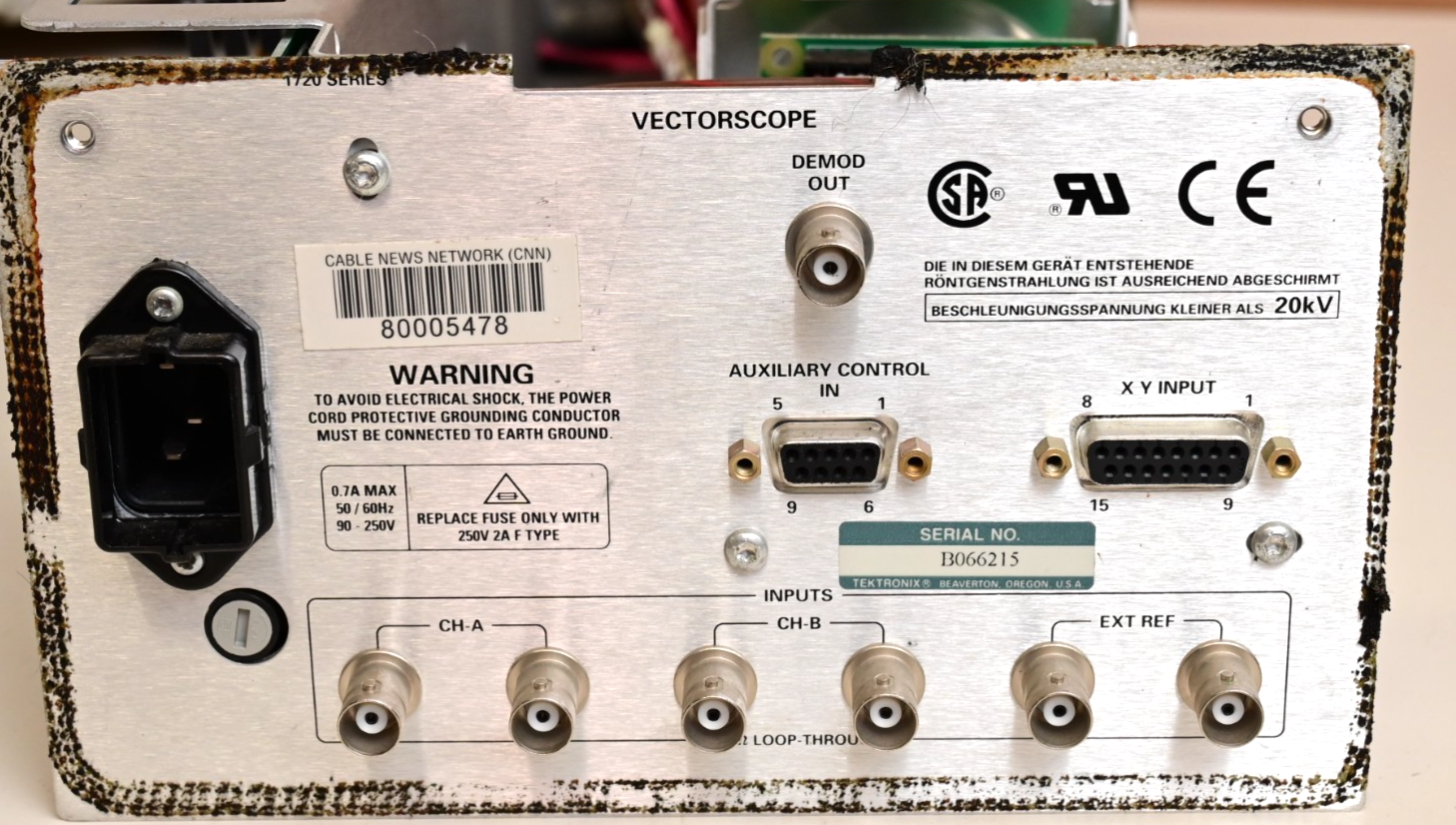 Tektronix 1720 Vectorscope Tek Broadcast Test Equipment Vintage Ex-CNN CRT