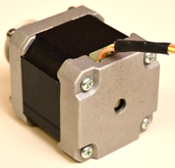 Shinano Kenshi STP-42D3-2000.D NEMA 17 4-Wire Stepper Motor w/ Toothed Pulley